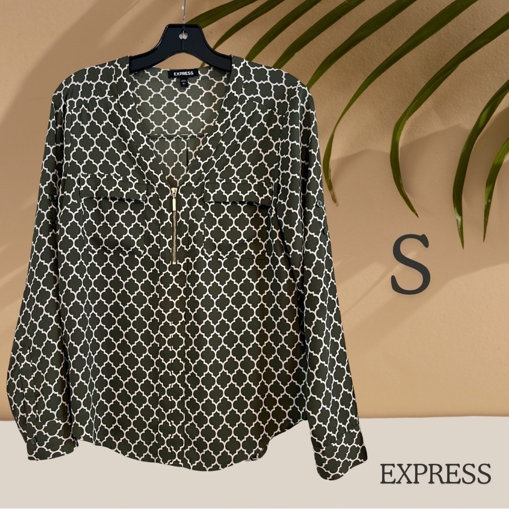 EXPRESS Chelsea Zip Up Blouse Double Breast Pockets, Roll up Sleeve - S